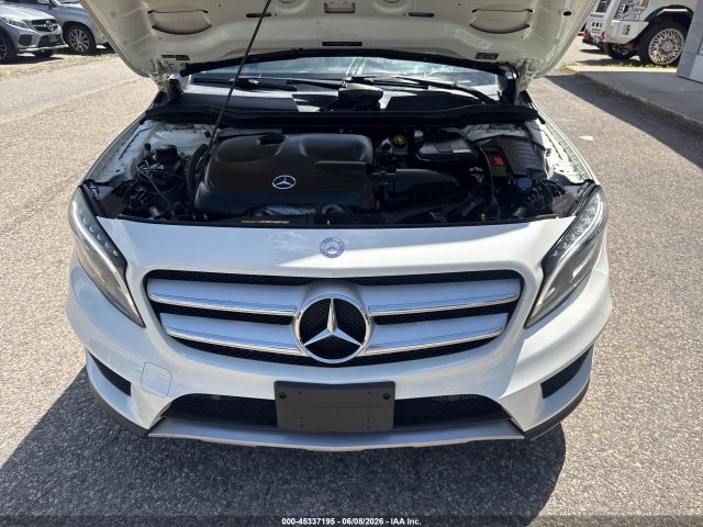 Mercedes-Benz GLA 4matic