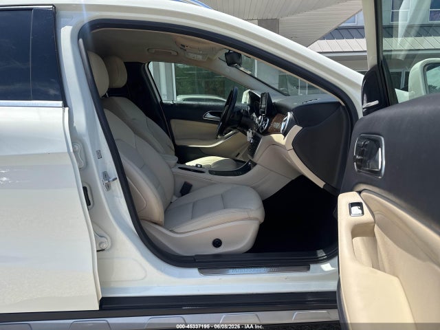 Mercedes-Benz GLA 4matic