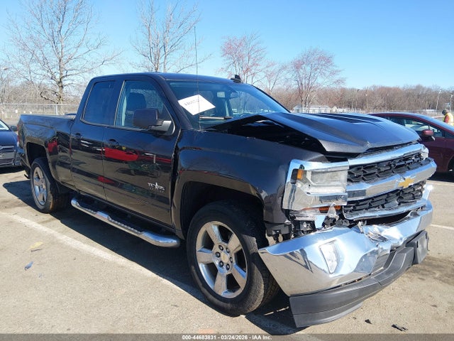 Salvage Chevrolet Silverado 1500 Image