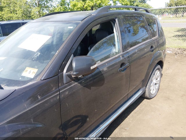 Mitsubishi Outlander Se