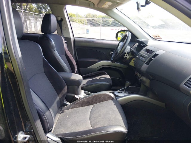 Mitsubishi Outlander Se