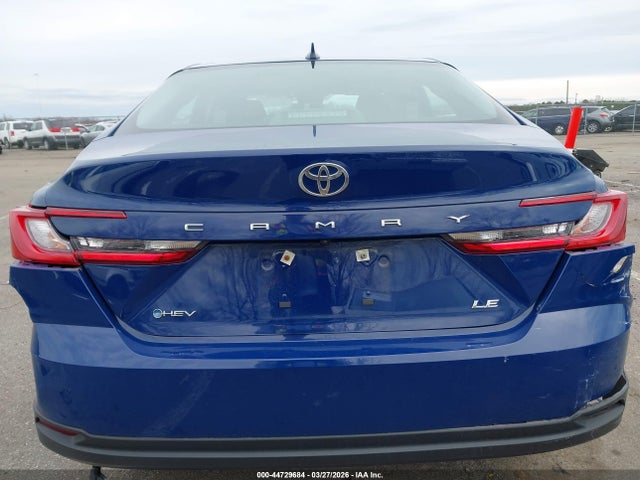 Toyota Camry Le