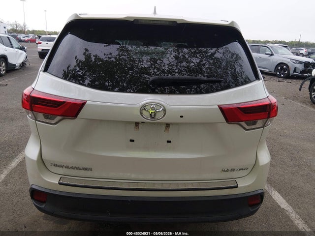 Toyota Highlander Xle