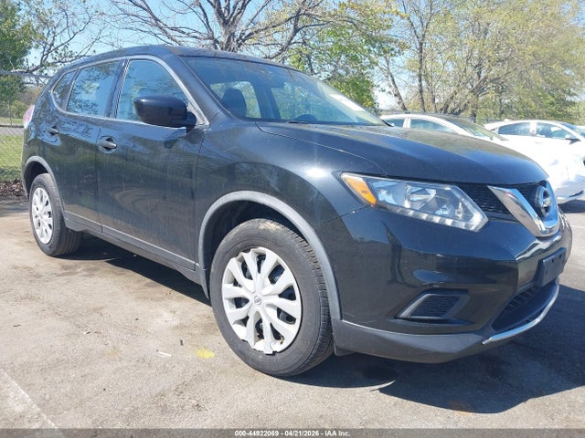 Salvage Nissan Rogue Image