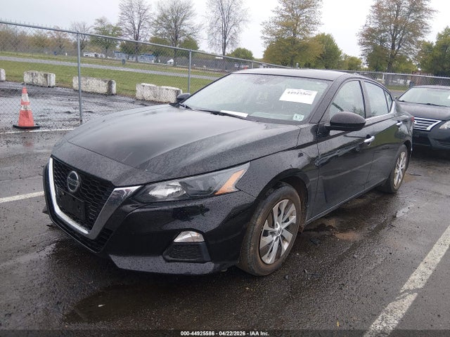 Nissan Altima S Fwd