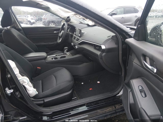 Nissan Altima S Fwd