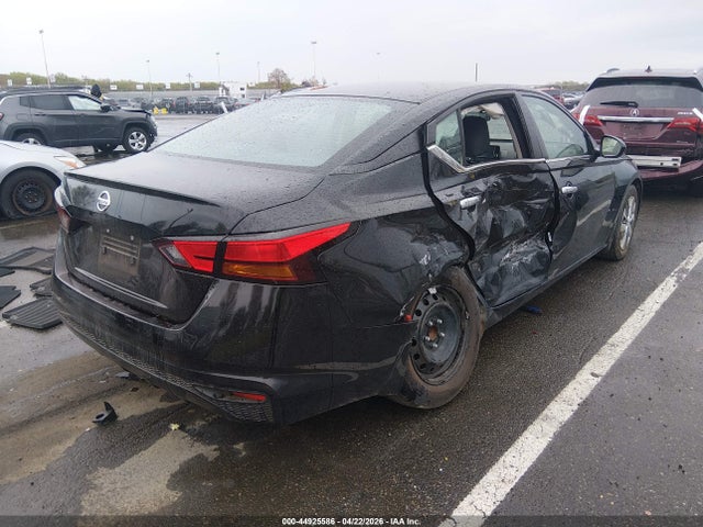 Nissan Altima S Fwd
