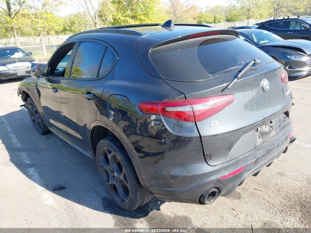 Alfa Romeo Stelvio Veloce Awd