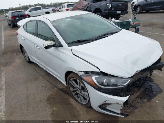 Salvage Hyundai ELANTRA Image