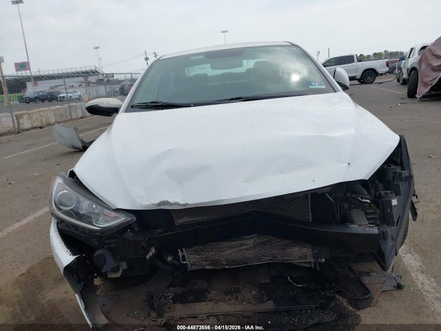 Hyundai ELANTRA Limited