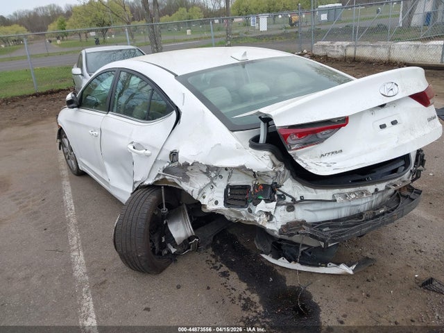 Hyundai ELANTRA Limited