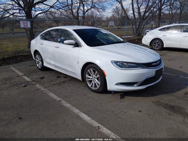 Salvage Chrysler 200 Image