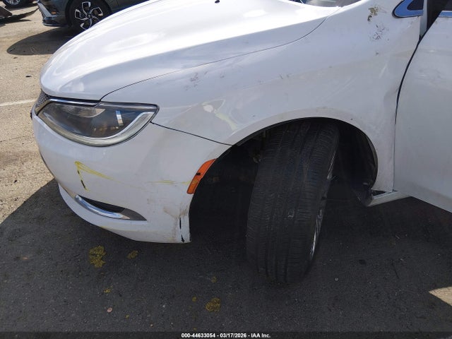 Chrysler 200 Limited