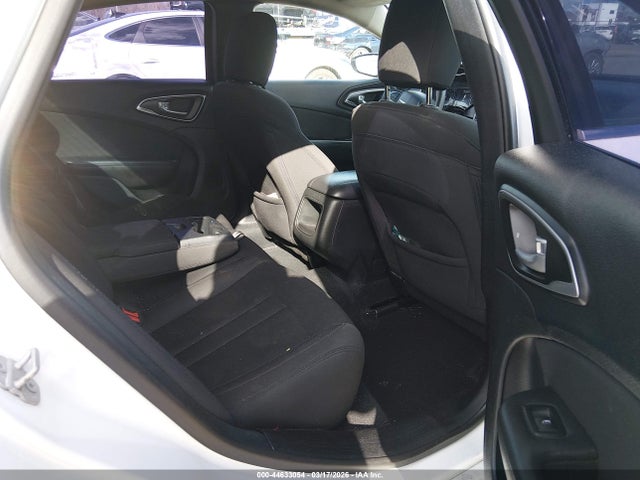 Chrysler 200 Limited