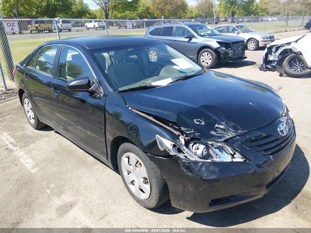Salvage Toyota Camry Image