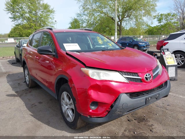 Salvage Toyota RAV4 Image