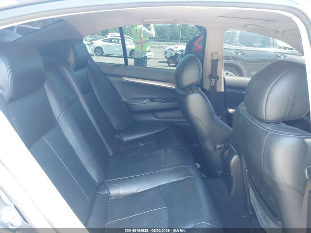 INFINITI G37x