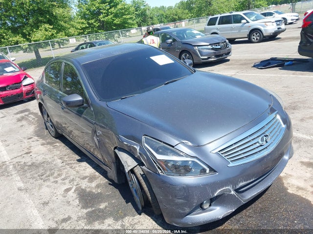 Salvage INFINITI G37x Image