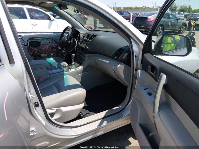 Toyota Highlander Se V6