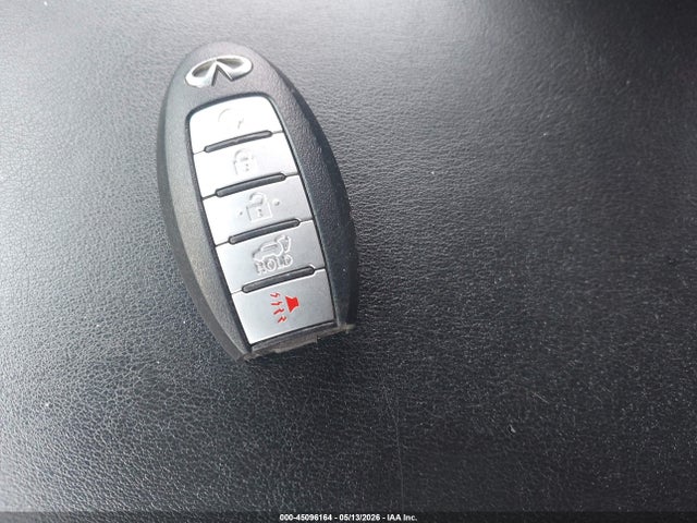 INFINITI Qx