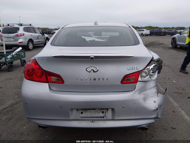 INFINITI G37x