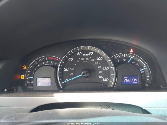 Toyota Camry Le