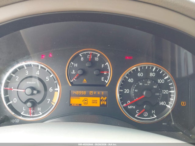 Nissan Armada Platinum