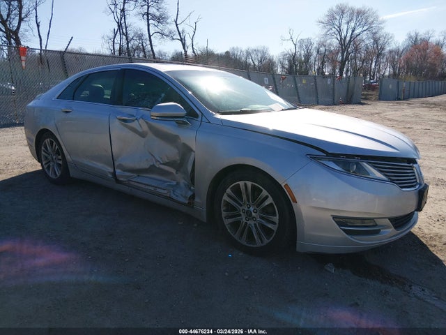 Salvage Lincoln MKZ Image
