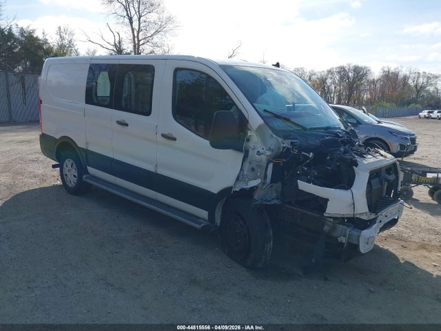 Salvage Ford Transit Image