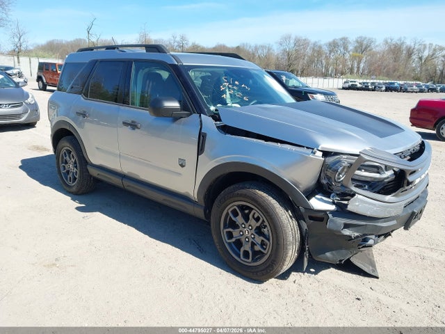 Salvage Ford Bronco Image