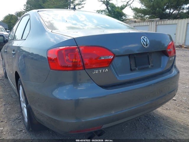 Volkswagen Jetta 2.5l Se