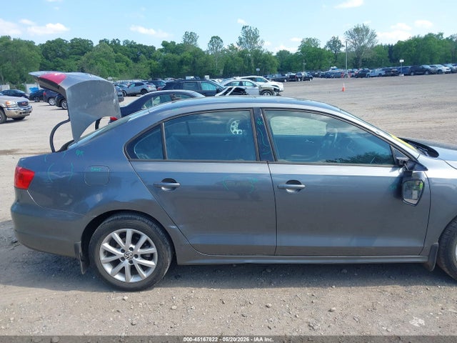 Volkswagen Jetta 2.5l Se