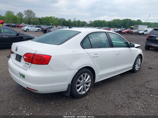 Volkswagen Jetta 2.5l Se