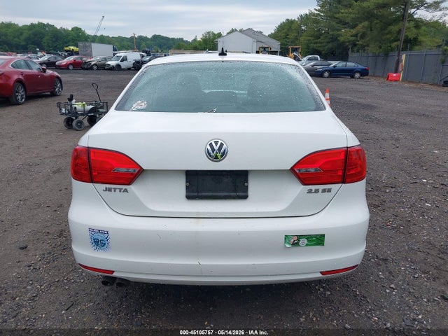 Volkswagen Jetta 2.5l Se