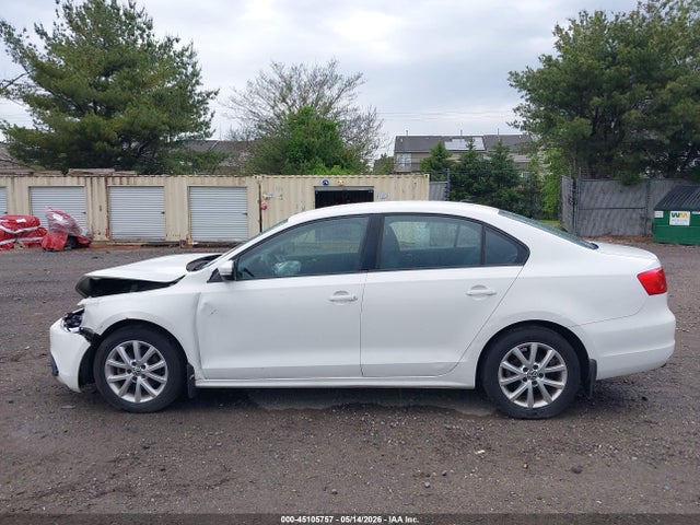 Volkswagen Jetta 2.5l Se
