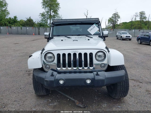 Jeep Wrangler Sahara 4x4