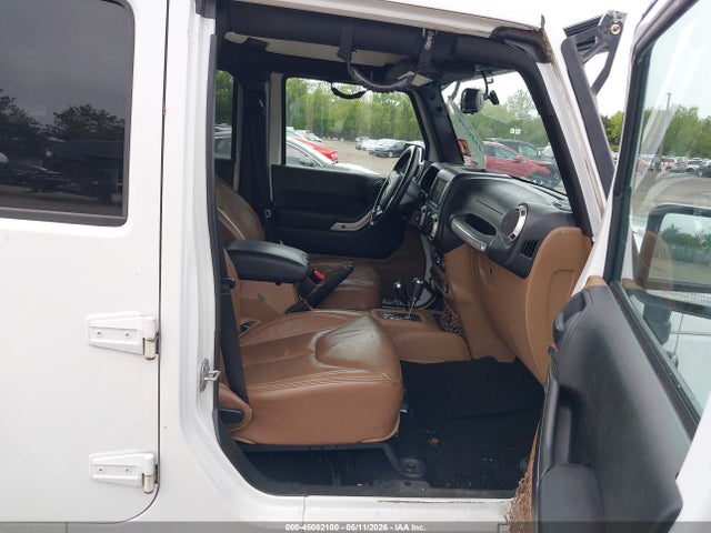 Jeep Wrangler Sahara 4x4