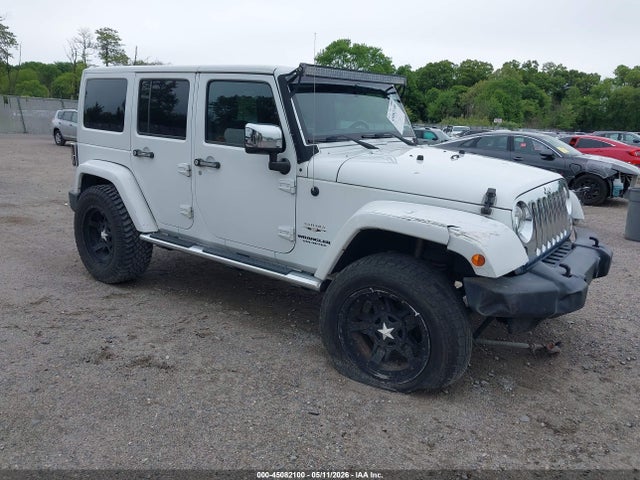 Salvage Jeep Wrangler Image