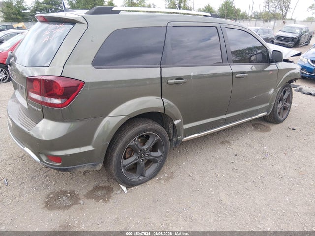 Dodge Journey Crossroad