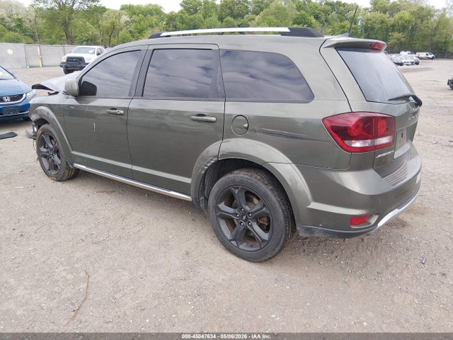 Dodge Journey Crossroad