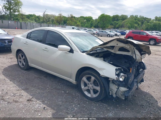 Salvage Mitsubishi Galant Image