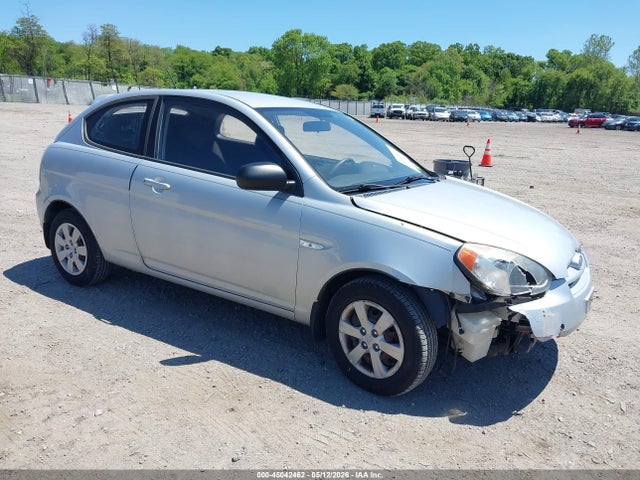 Salvage Hyundai ACCENT Image