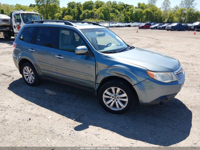 Salvage Subaru Forester Image