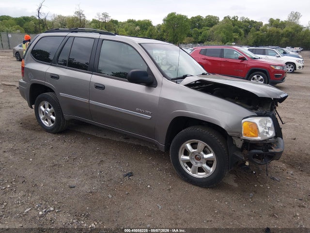 Salvage GMC Envoy Image