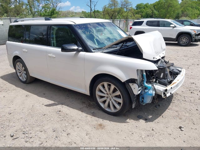 Salvage Ford Flex Image