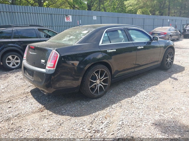 Chrysler 300c Awd