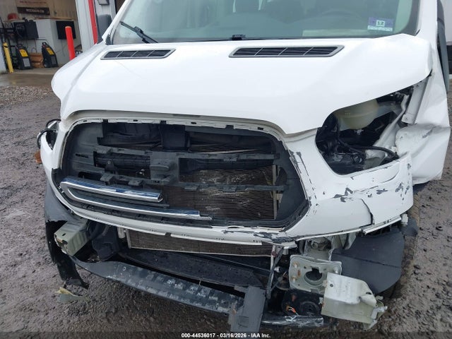 Ford Transit Xlt