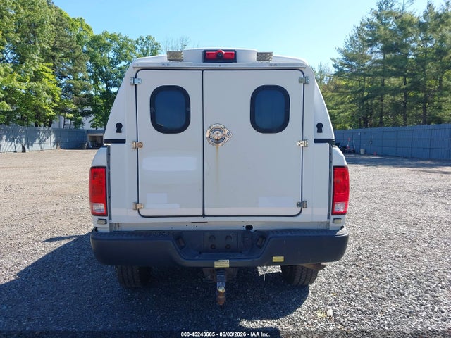 Ram 2500 Tradesman  4x4 8' Box