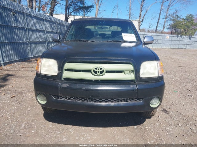 Toyota Tundra Sr5 V8