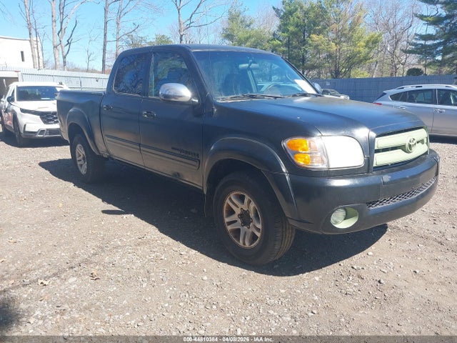 Salvage Toyota Tundra Image
